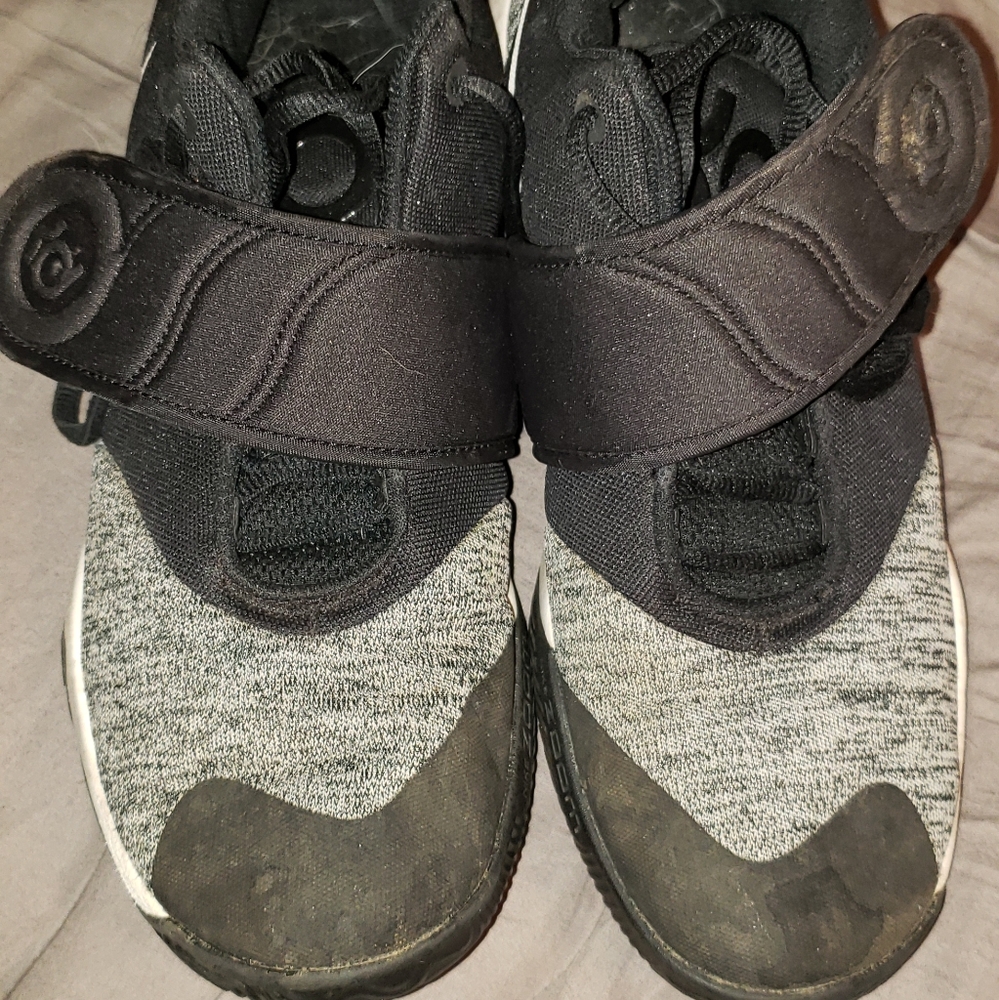 Mens Nike shoes
